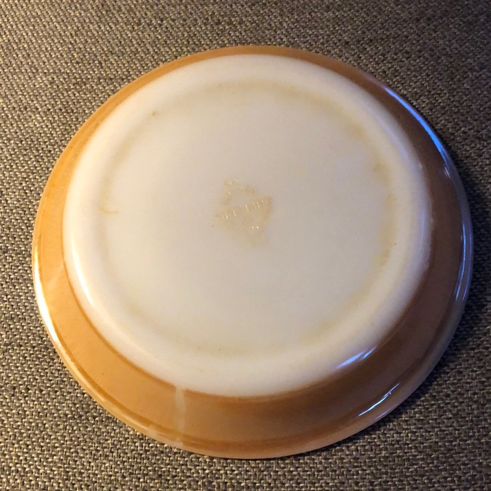 Fire King Pie Plate Pie Dish Peach Lusterware vintage milk glass pie plate 9"